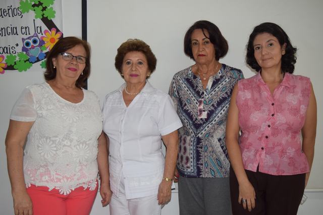 Beatriz Perdomo, Mercedes Zambrano, Ofelia Araujo y Nidia Pinzón.